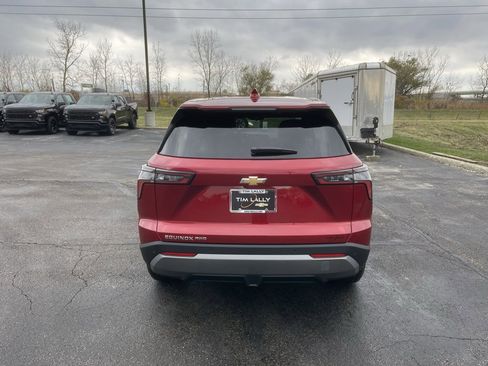 New 2026 Chevrolet Equinox LT image 6