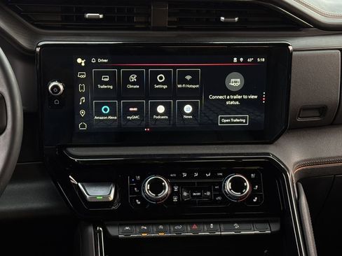 Used 2024 GMC Sierra 1500 AT4 w/ Technology Package image 19