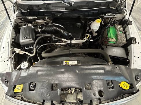Used 2019 RAM 1500 Big Horn AWD/4WD image 54