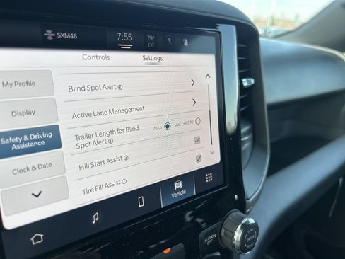 New 2026 RAM 1500 Express AWD/4WD image 24
