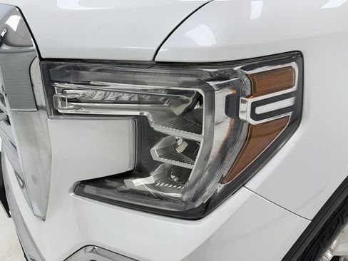 Used 2019 GMC Sierra 1500 SLT image 6