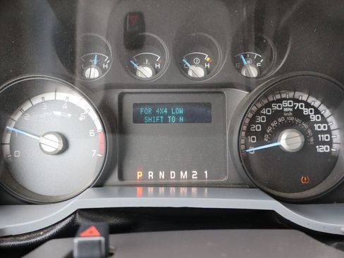 Used 2014 Ford F250 XLT w/ FX4 Off-Road Package image 32