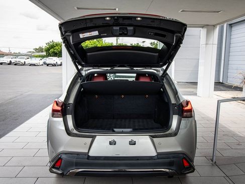 Used 2019 Lexus UX 200 F Sport image 17