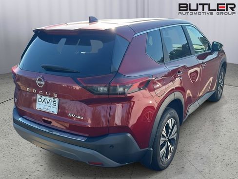 Used 2023 Nissan Rogue SV AWD/4WD image 8