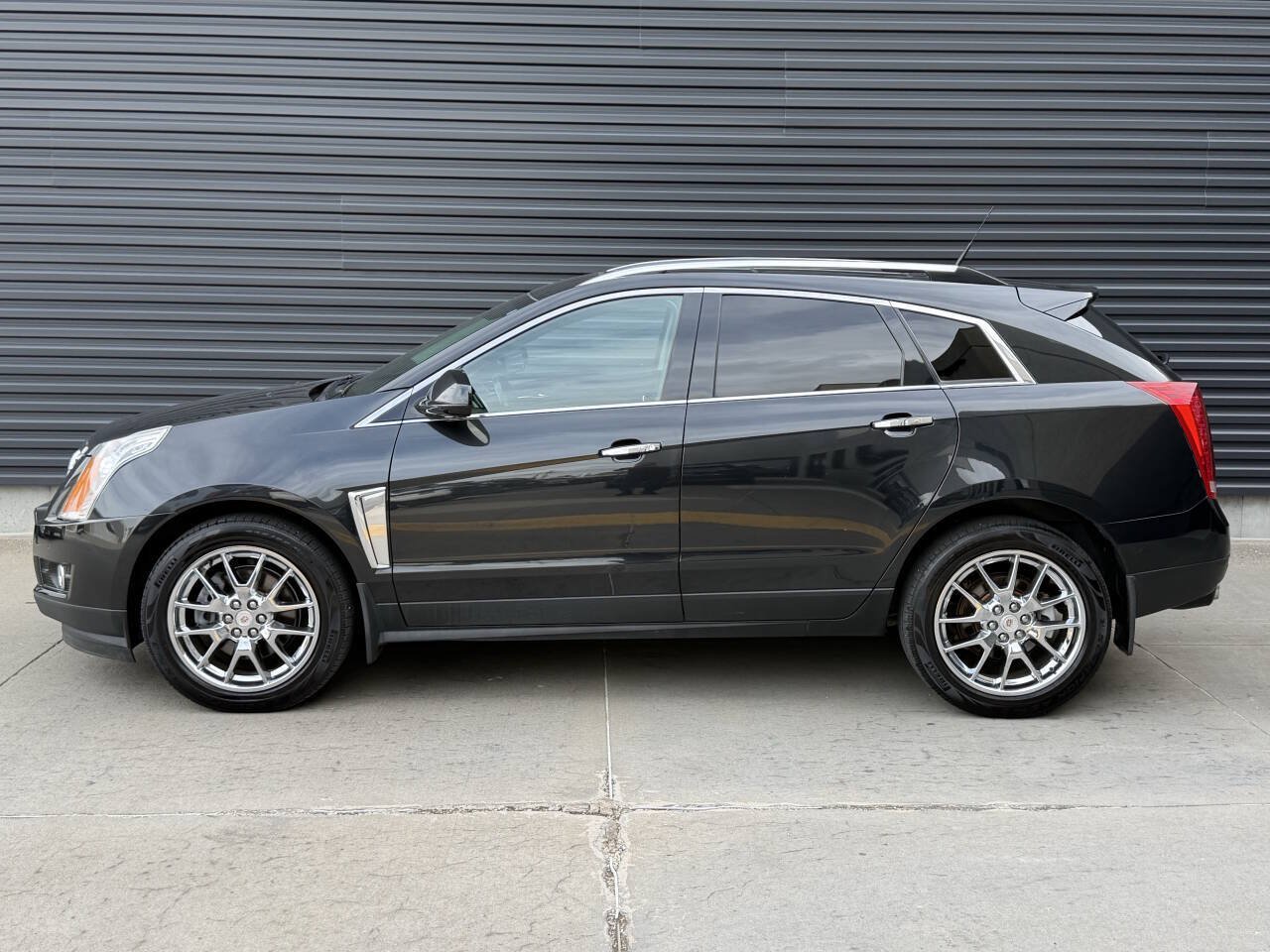 Used 2013 Cadillac SRX Performance AWD/4WD image 9