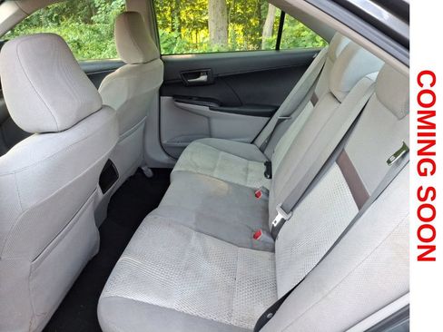 Used 2012 Toyota Camry LE FWD image 10