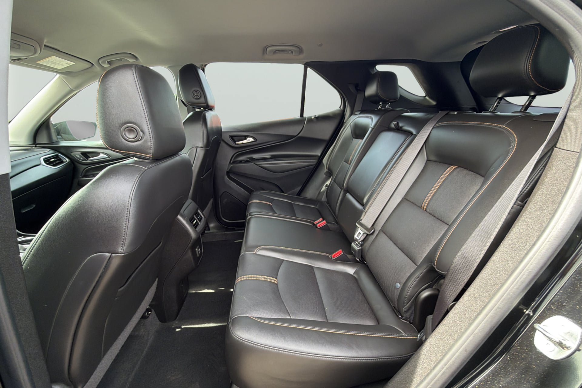 Used 2022 Chevrolet Equinox Premier FWD image 31
