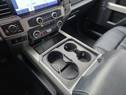 Certified 2022 Ford F350 Lariat w/ Lariat Ultimate Package image 25