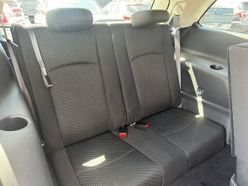 Used 2018 Dodge Journey SXT w/ Connectivity Group FWD image 35