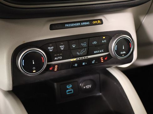 Used 2023 Ford Escape Active AWD/4WD image 7