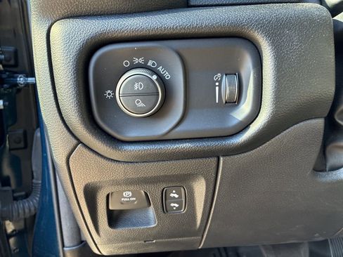 Used 2022 RAM 1500 Big Horn image 14