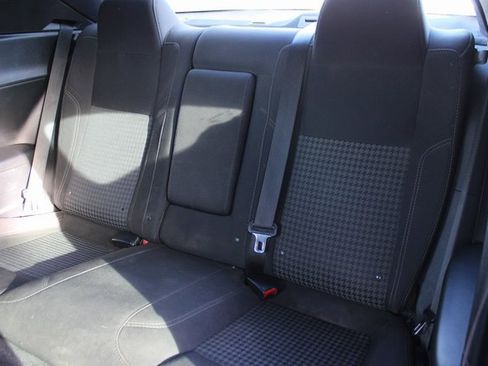 Used 2016 Dodge Challenger R/T image 29