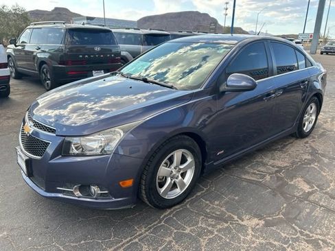 Used 2013 Chevrolet Cruze LT w/ RS Package FWD image 5