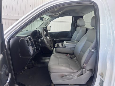 Used 2017 Chevrolet Silverado 1500 W/T RWD image 9