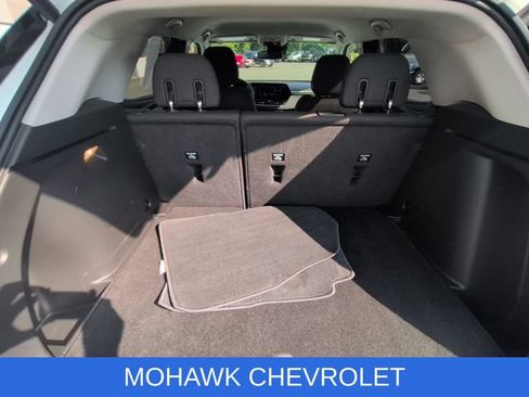 Certified 2025 Chevrolet TrailBlazer LT w/ Convenience Package AWD/4WD image 25