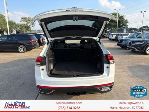 Used 2020 Volkswagen Atlas Cross Sport SE w/ Towing Package AWD/4WD image 11