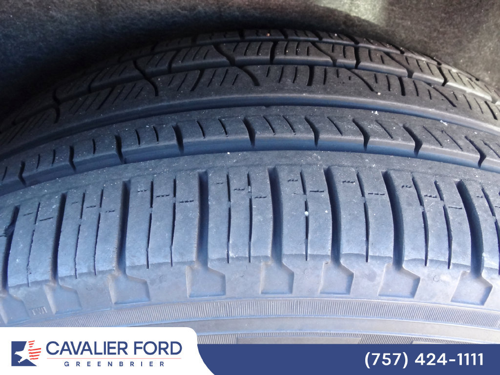 Used 2025 Dodge Durango GT AWD/4WD image 13