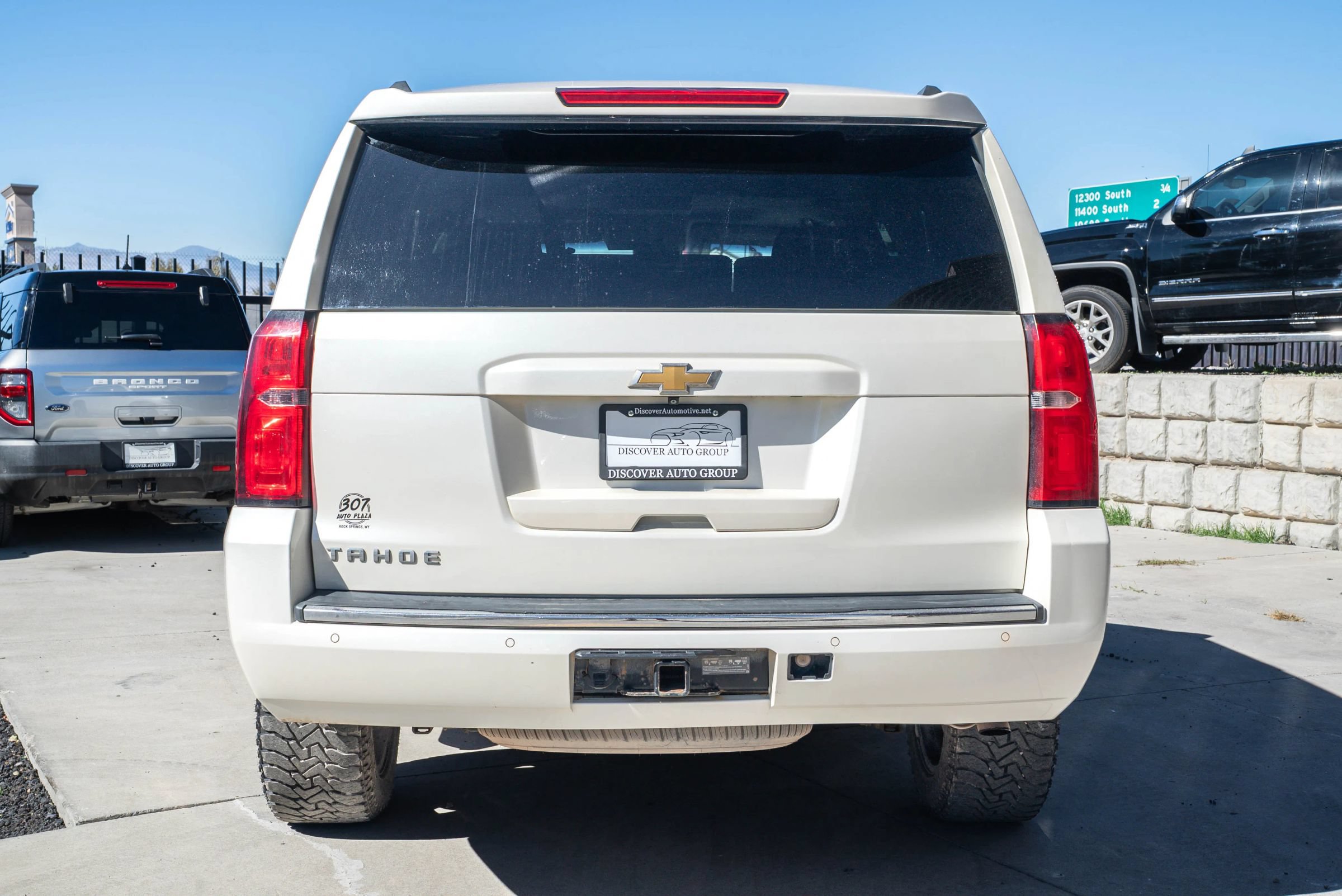 Used 2015 Chevrolet Tahoe LTZ AWD/4WD image 6