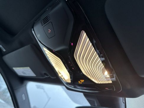 Certified 2023 BMW 330e xDrive w/ M Sport Package image 28