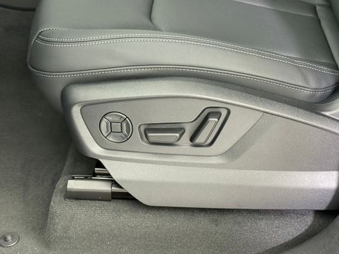 Used 2026 Audi Q7 3.0T Premium Plus image 14