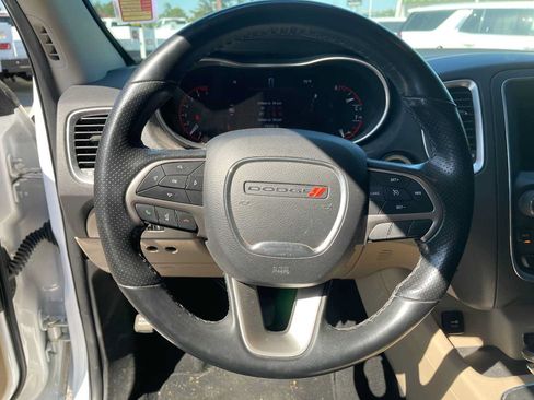Used 2019 Dodge Durango SXT w/ 3rd Row Seating Group AWD/4WD image 15