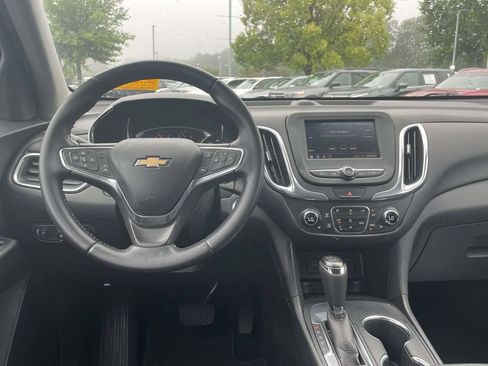 Used 2021 Chevrolet Equinox LT FWD image 14