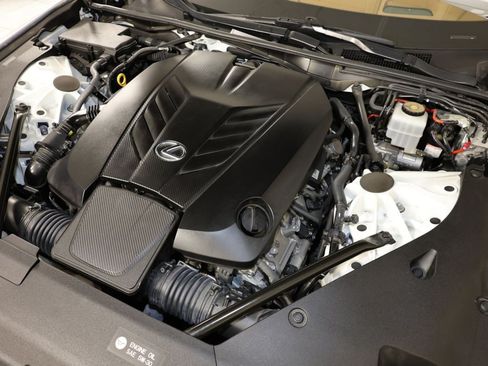 Used 2022 Lexus LC 500 Convertible w/ Touring Package RWD image 34