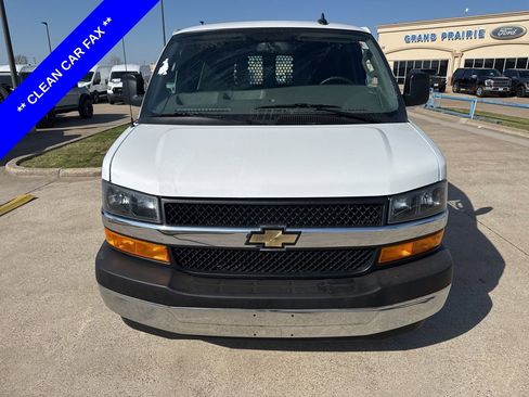 Used 2024 Chevrolet Express 2500 w/ Driver Convenience Package image 2