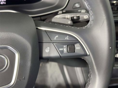 Used 2022 Audi Q5 2.0T Premium Plus image 23