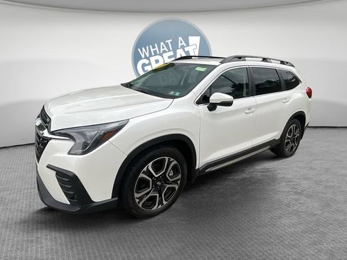 Used 2023 Subaru Ascent Limited AWD/4WD image 8