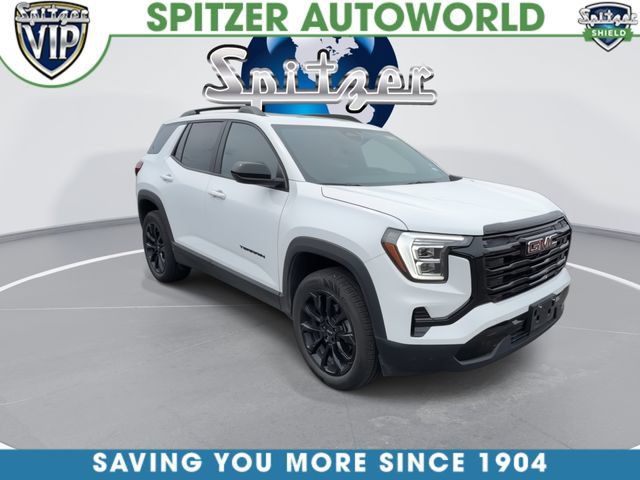 Used 2026 GMC Terrain Elevation w/ Elevation Premium Package FWD image 2