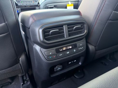 New 2026 Honda Ridgeline Black Edition image 36