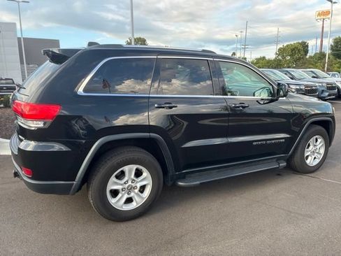 Used 2017 Jeep Grand Cherokee Laredo w/ Quick Order Package 23E AWD/4WD image 7
