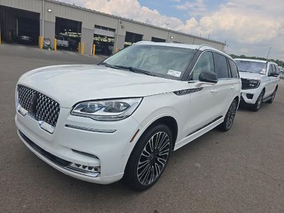 Used 2023 Lincoln Aviator Black Label w/ Class IV Trailer Tow Package