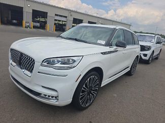 Used 2023 Lincoln Aviator Black Label w/ Class IV Trailer Tow Package AWD/4WD video 1