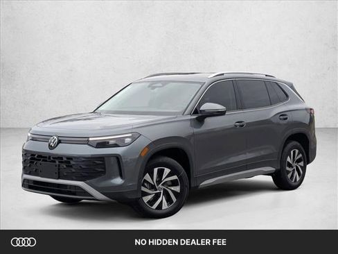 New 2025 Volkswagen Tiguan S AWD/4WD image 1