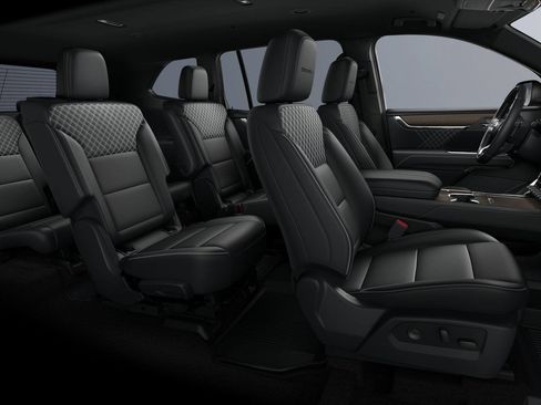 New 2026 GMC Acadia Denali w/ Super Cruise Package image 9