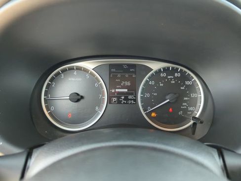 Certified 2021 Nissan Kicks S image 41