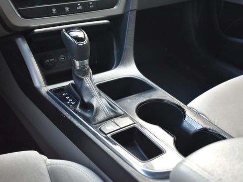 Used 2016 Hyundai Sonata SE FWD image 24