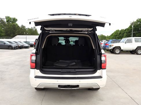 Used 2018 Ford Expedition Max Platinum AWD/4WD image 53
