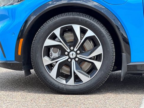 Used 2022 Ford Mustang Mach-E Premium AWD/4WD image 40
