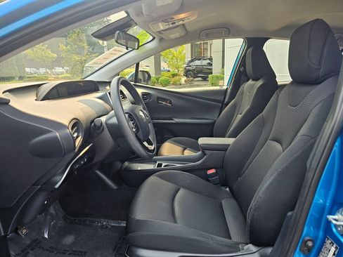 Certified 2020 Toyota Prius LE AWD/4WD image 19