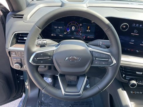 New 2026 Chevrolet Suburban Z71 w/ Comfort Package image 14