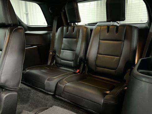 Used 2015 Ford Explorer Sport w/ Equipment Group 401A image 25