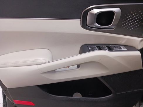Certified 2023 Kia Sorento EX image 27