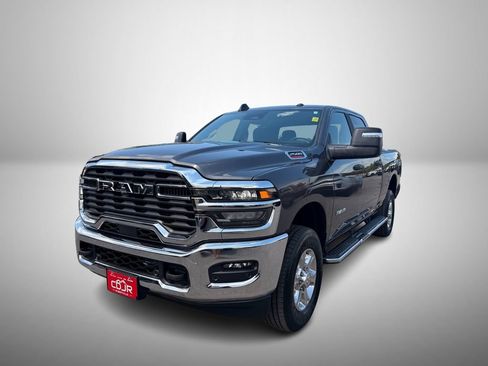 Used 2026 RAM 2500 Big Horn AWD/4WD image 2