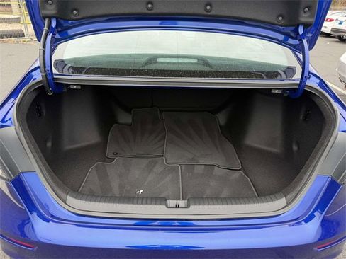 Used 2025 Honda Accord Sport image 9