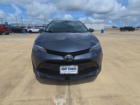 Used 2018 Toyota Corolla L FWD image 2