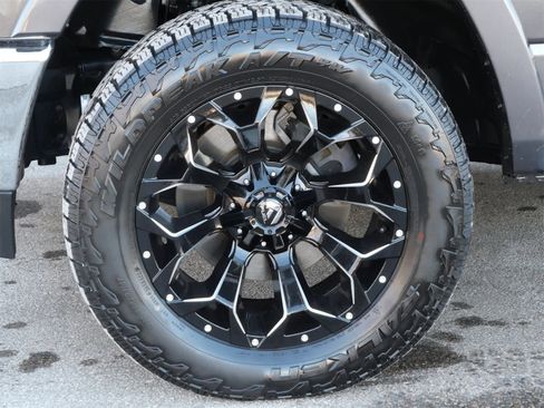 Used 2021 RAM 1500 Laramie image 7