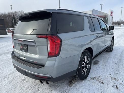 Used 2024 GMC Yukon XL AT4 w/ AT4 Premium Plus Package image 11